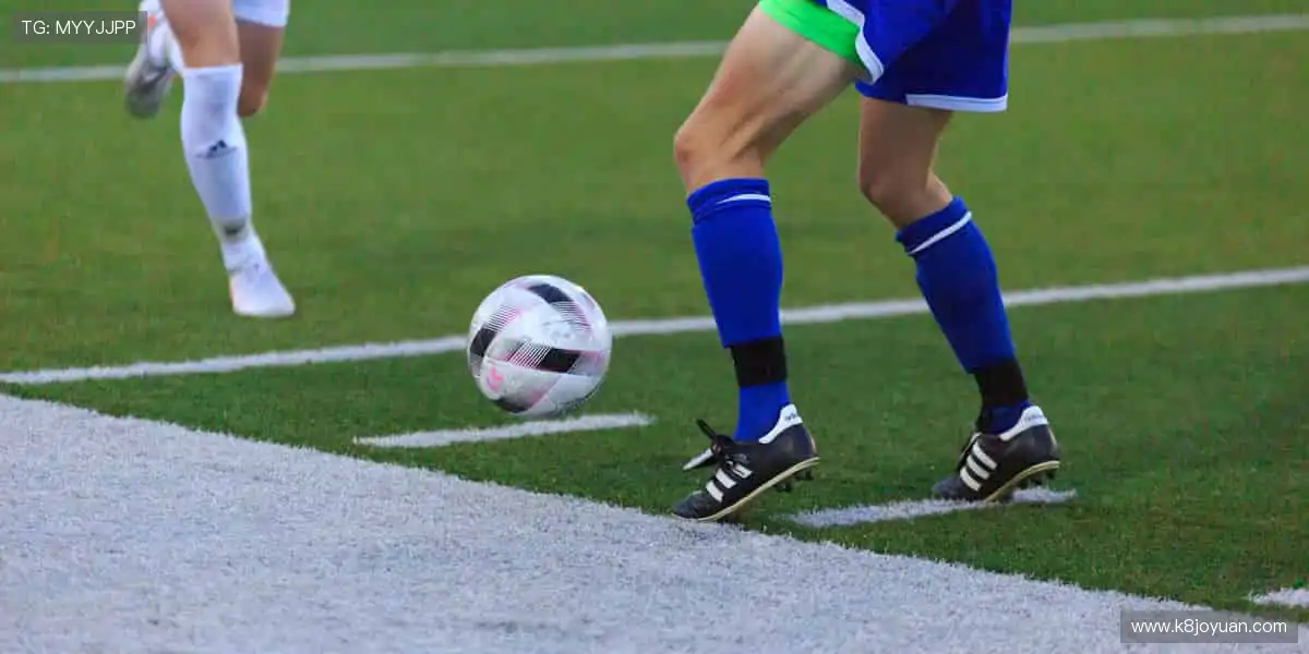 真人视讯娱乐中心:荷官多种桌游直播,互动不缺席